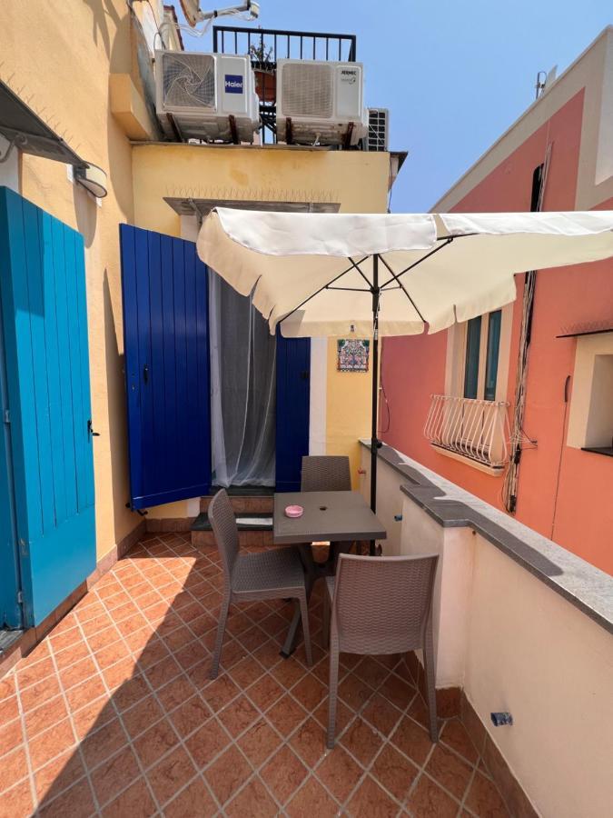 Casetta Giulia Procida Exteriör bild